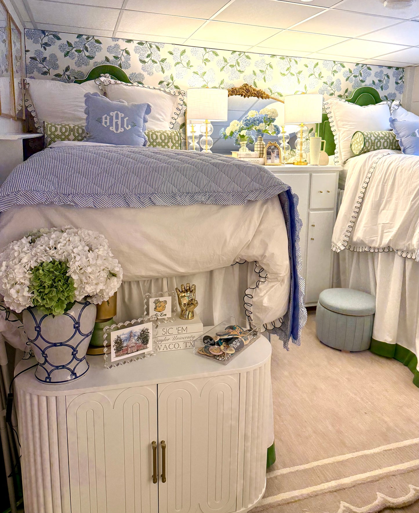 Ruffled Bed Skirt (White)