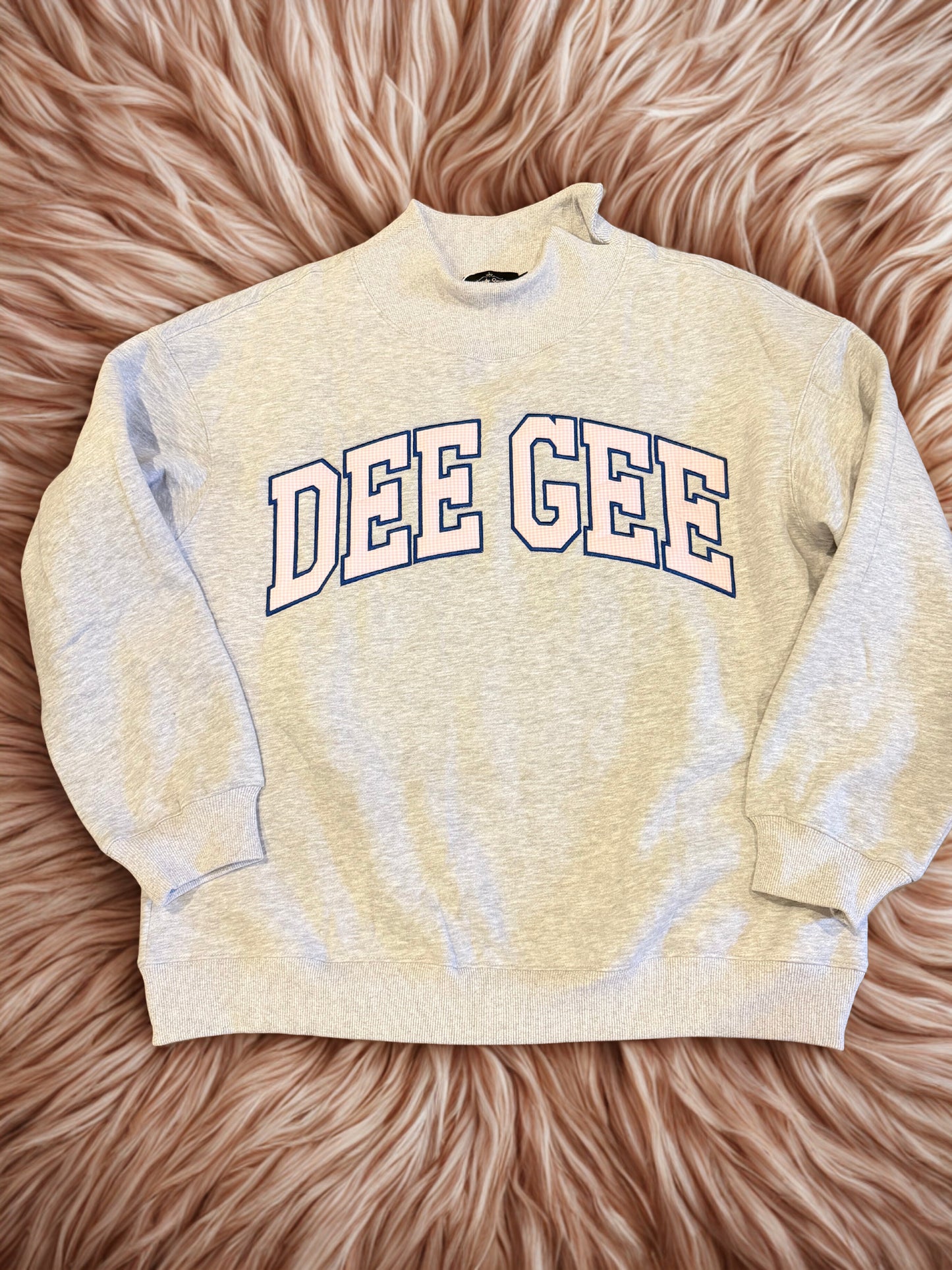 Mock Neck Appliqued Sweatshirt